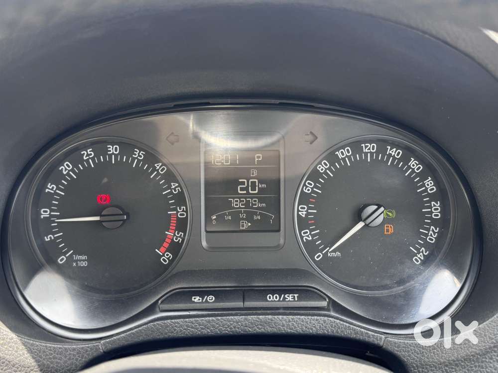Skoda Rapid [2016-2020] 1.5 Style Plus Tdi At, 2018, Diesel
