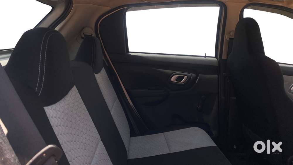 Datsun Redigo 2020-2022 1.0 T (o), 2021, Petrol