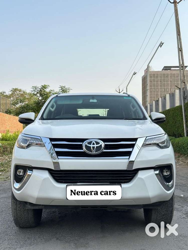 Toyota Fortuner 4x2 At 2.8 Diesel, 2022, Diesel