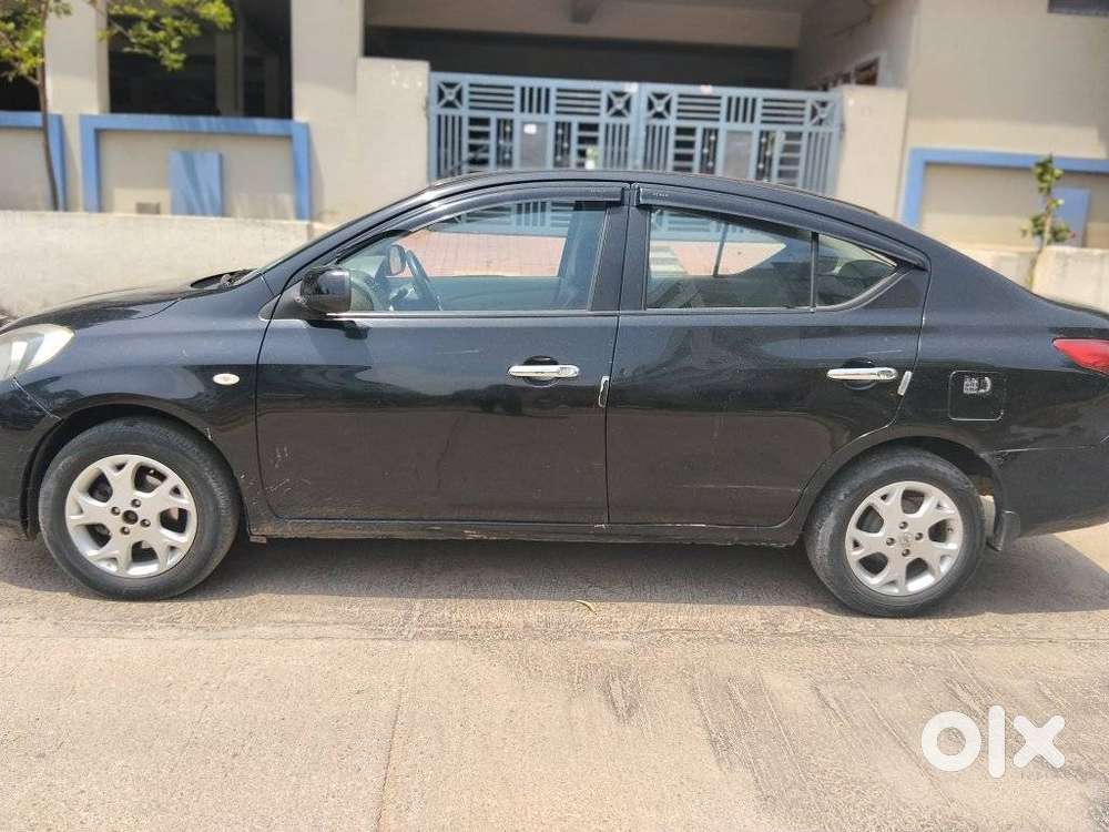 Renault Scala Rxl Mt, 2013, Diesel
