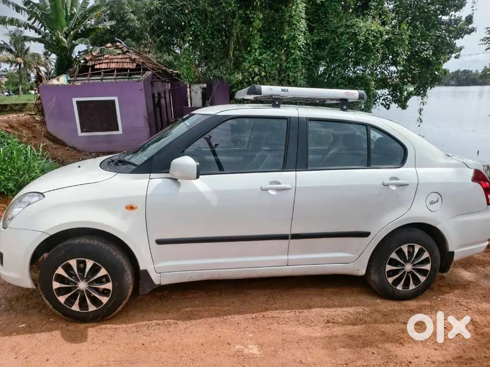 Maruti Suzuki Swift Dzire 2011