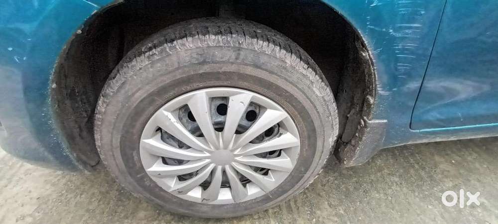 Maruti Suzuki Dzire Petrol 65000 Km Driven