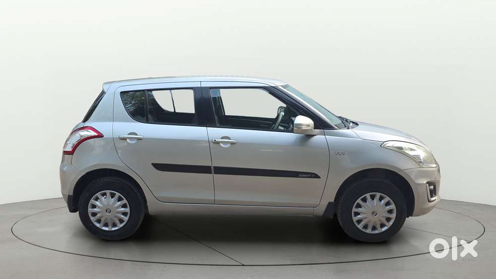 Maruti Suzuki Swift Vvt Vxi, 2016, Petrol