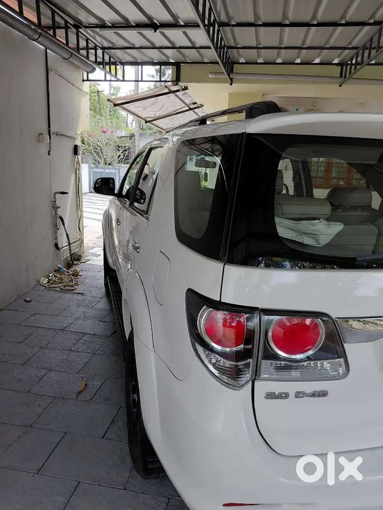 Toyota Fortuner Speed Automatic