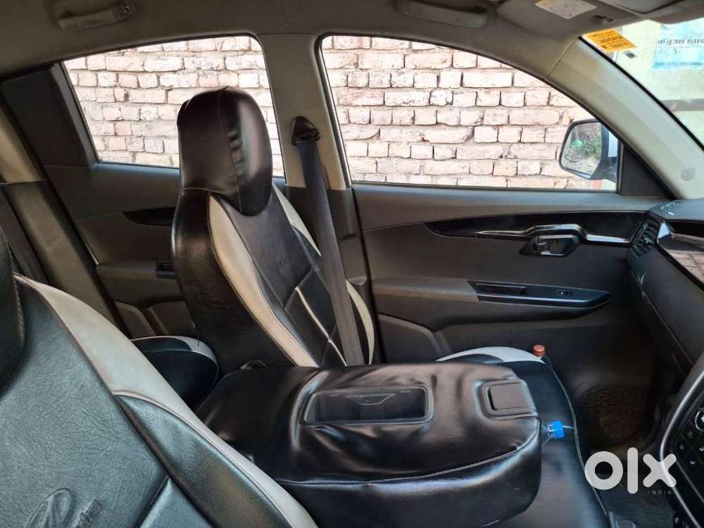 Mahindra Kuv100 Nxt 2017 Diesel Good Condition
