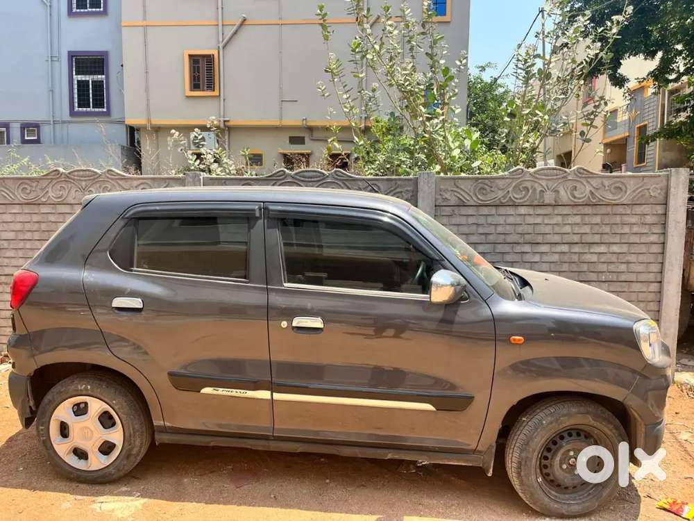 Very Well Maintained Car , Complete Showroom Track Servicing