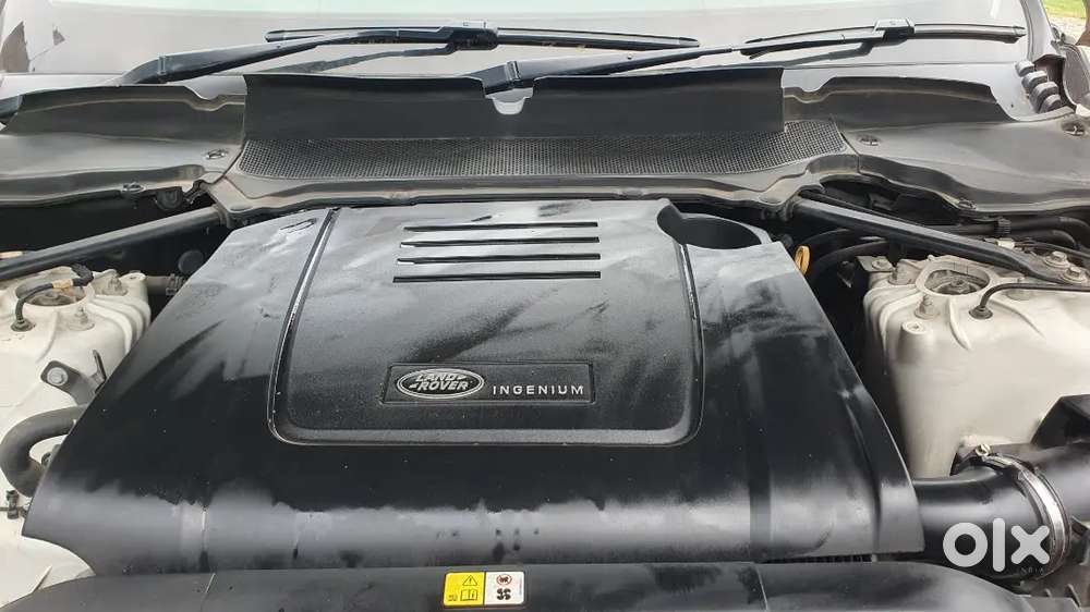 Land Rover Sport 2021 Petrol Variant