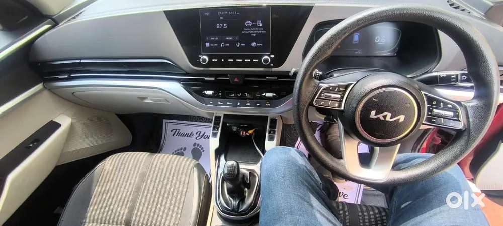 Kia Carens Prestige Plus 2023 Manual