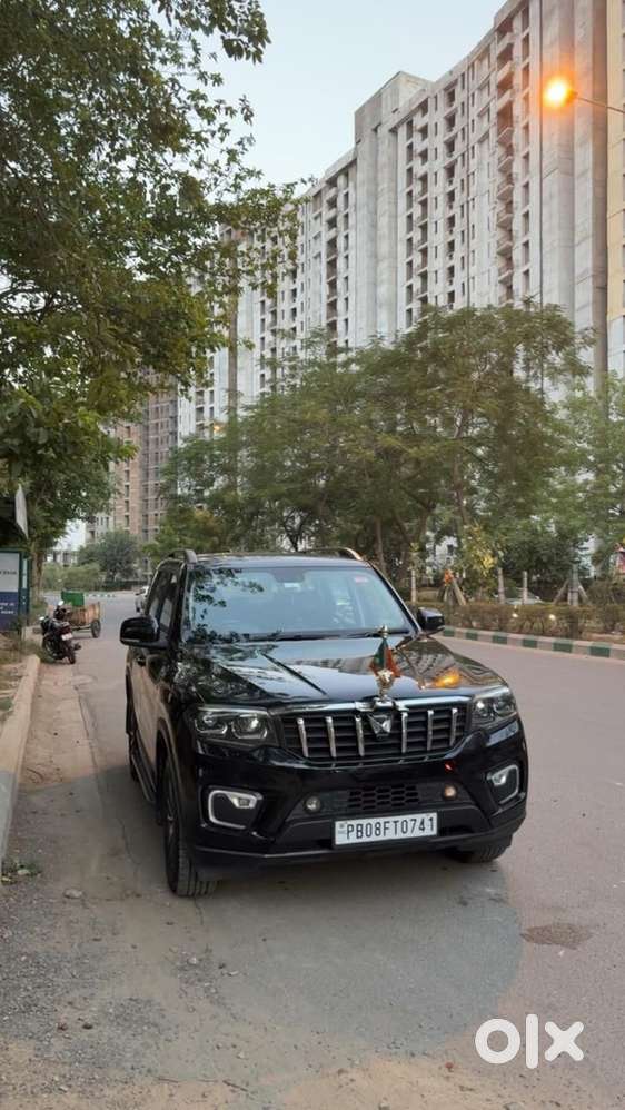 Mahindra Scorpio-n 2025 Z8 Select Diesel Manual