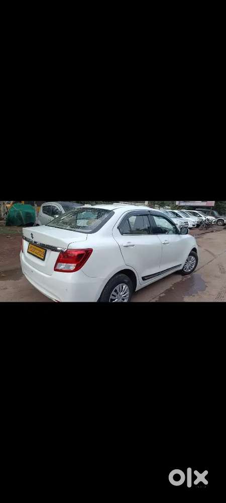 Maruti Suzuki Dzire 2022 Petrol Manual