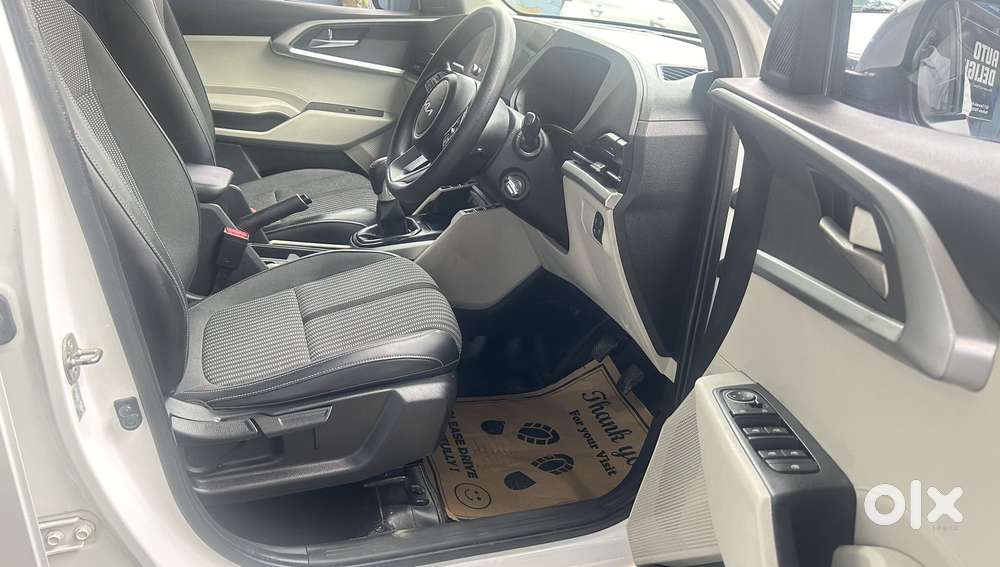 Kia Carens 1.4 Premium 7 Str, 2023, Petrol