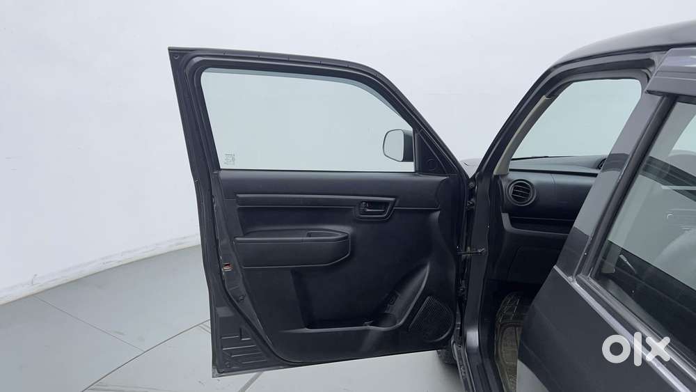 Maruti Suzuki S-presso 1.0 Vxi (o) Cng, 2022, Cng & Hybrids