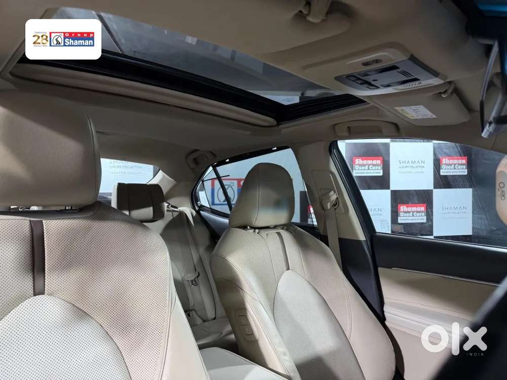 Toyota Camry Hybrid, 2019, Petrol