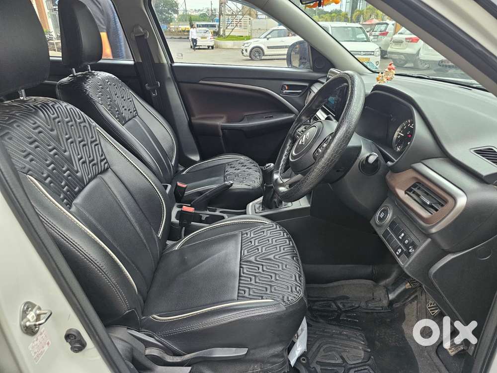 Maruti Suzuki Brezza 1.5 Zxi Smart Hybrid, 2023, Petrol