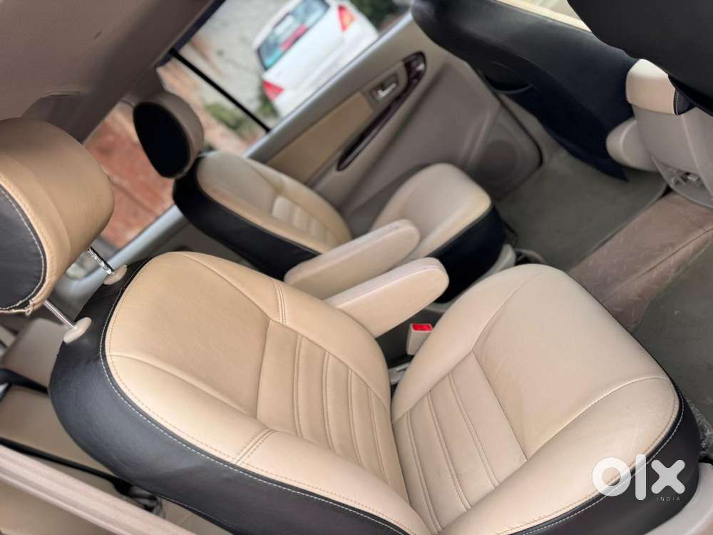 Toyota Innova 2.5 Vx 7 Str, 2014, Diesel