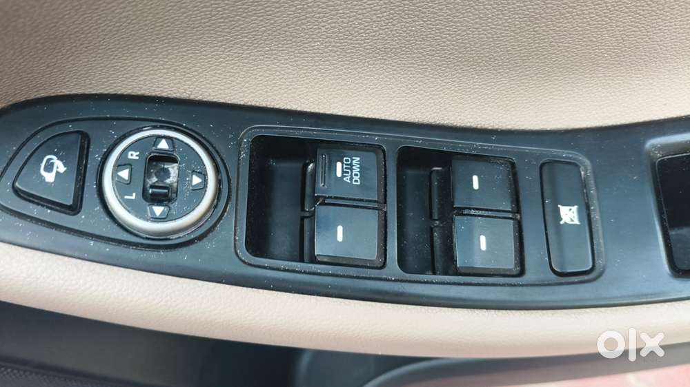Hyundai I20 Petrol Spotz, 2017, Petrol