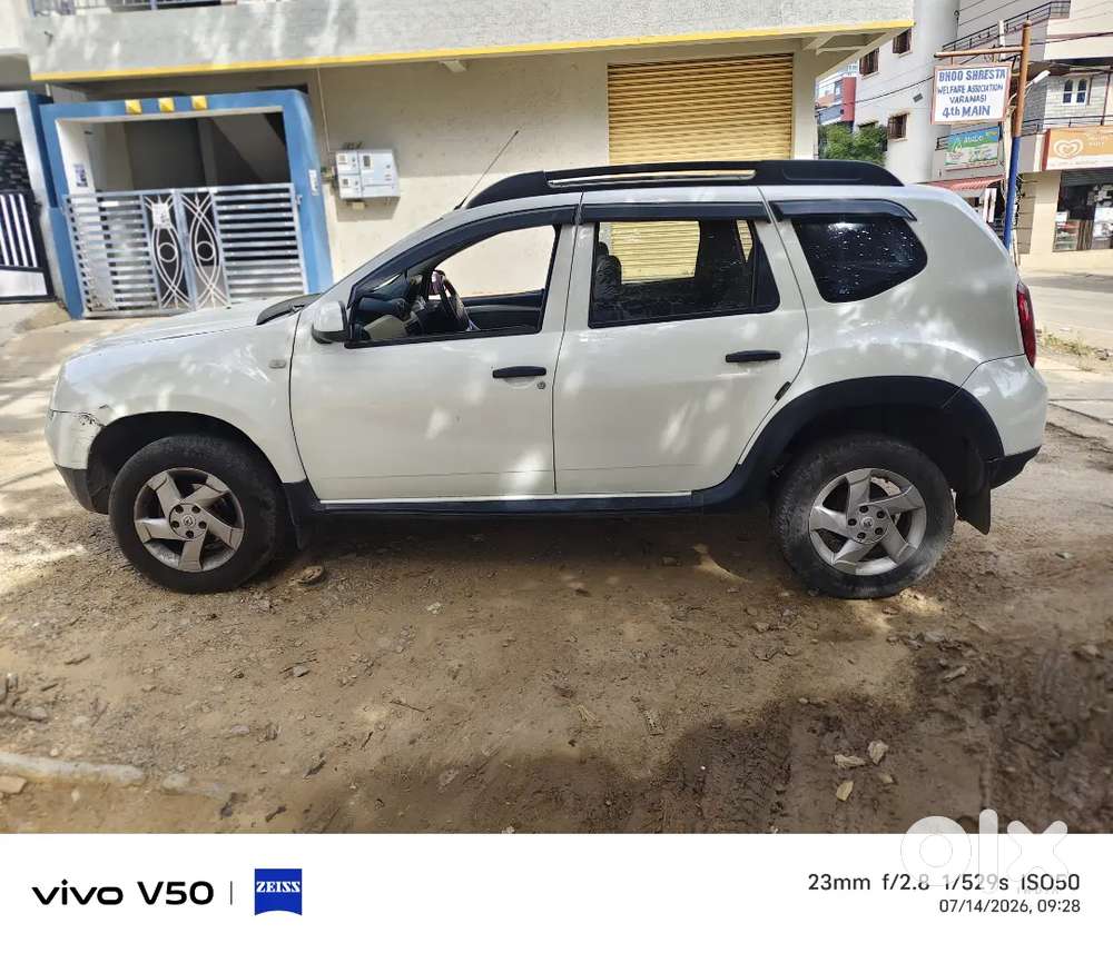 Renault Duster Diesel 2013 Km Insurance Running 2 New Tyres
