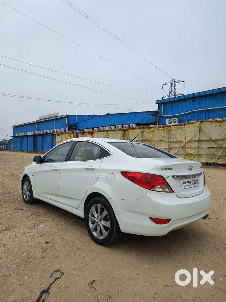 Hyundai Verna Vtvt 1.6 Sx, 2013, Petrol