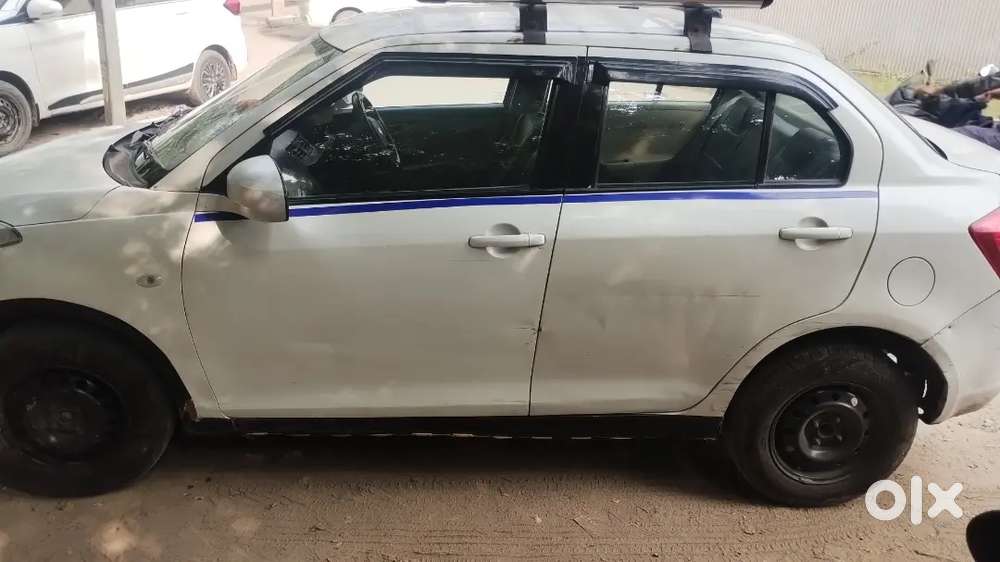 Maruti Suzuki Dzire 2016 Petrol 130000 Km Driven