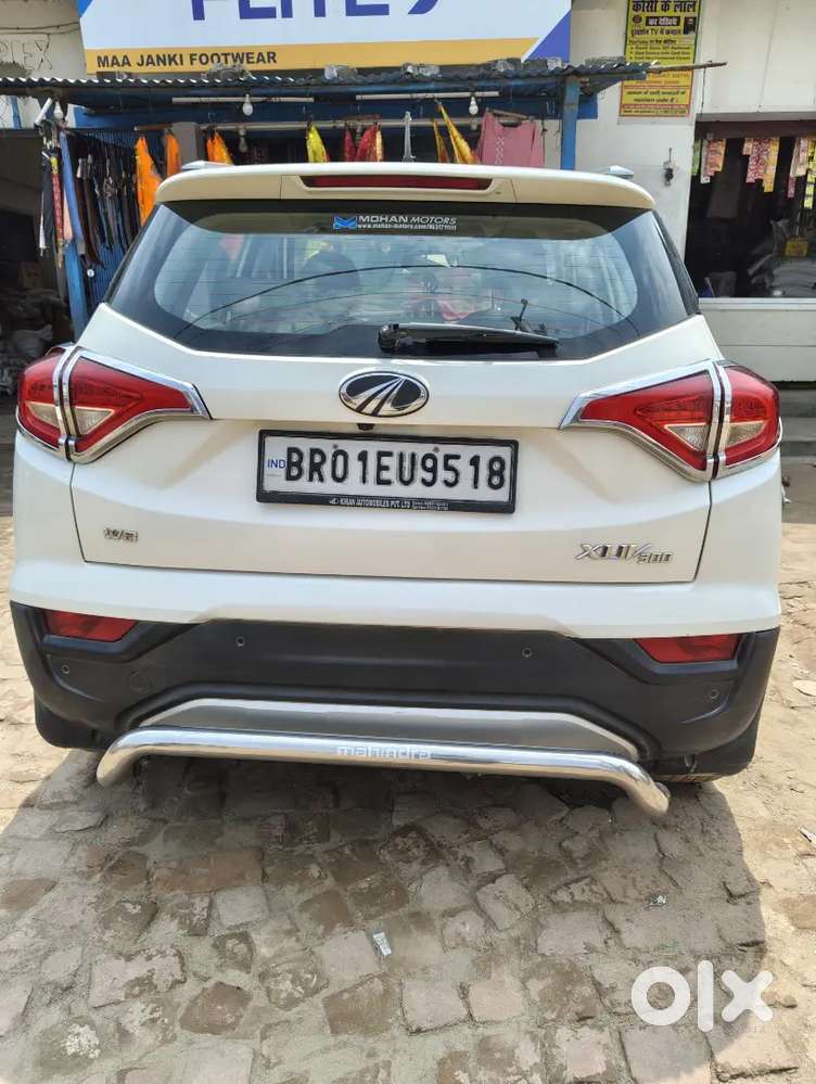 Mahindra Xuv300 2021 Petrol Well Maintained
