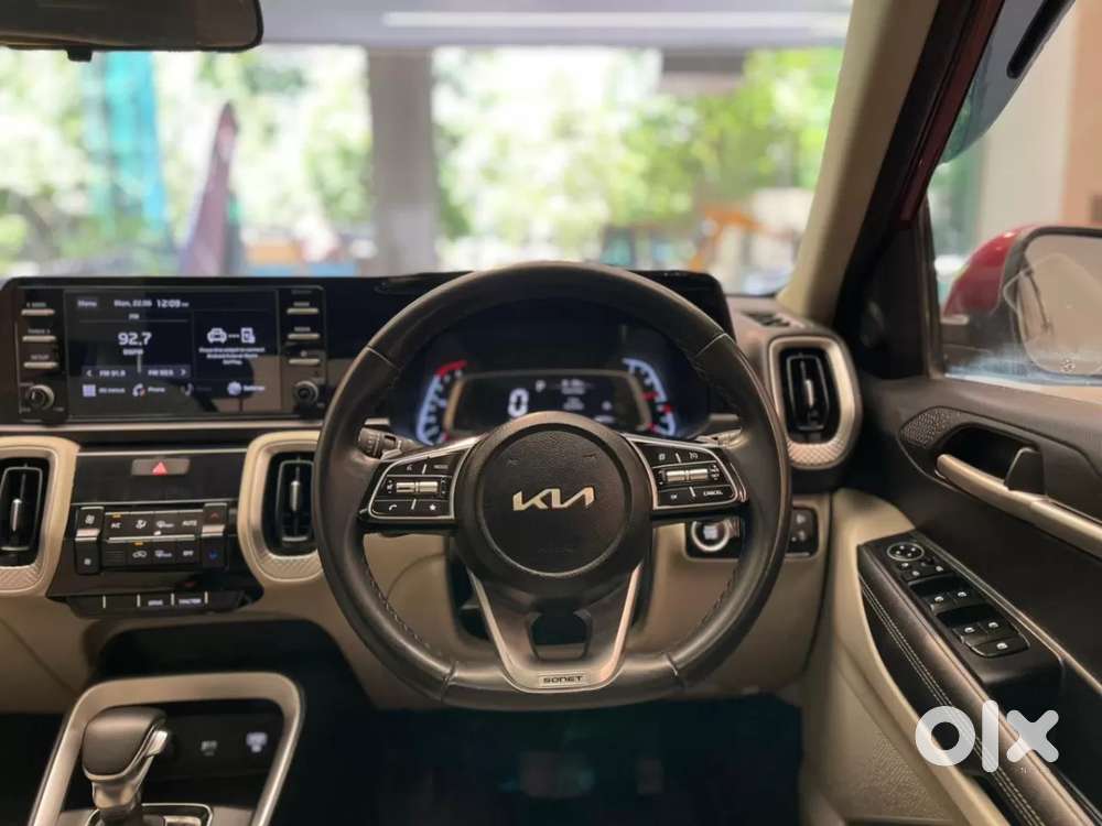 Kia Sonet Htx D, 2023, Petrol