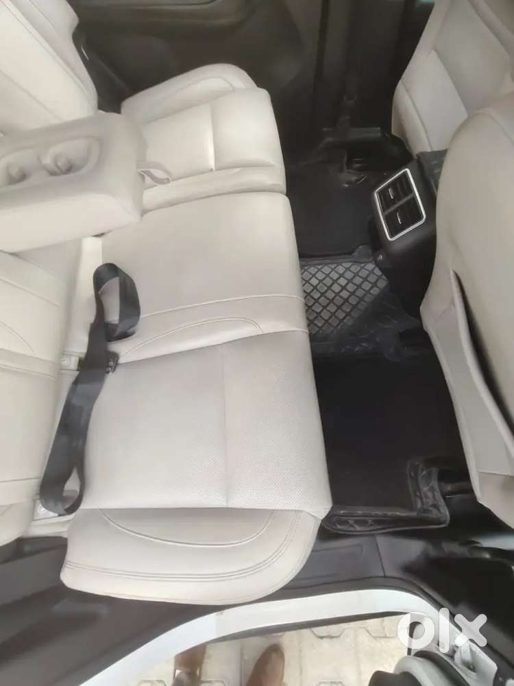 Mahindra Xuv700 Diesel 2022