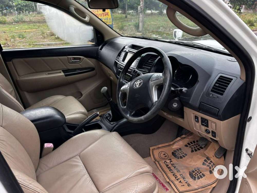 Toyota Fortuner 3.0 4x2 Mt, 2015, Diesel