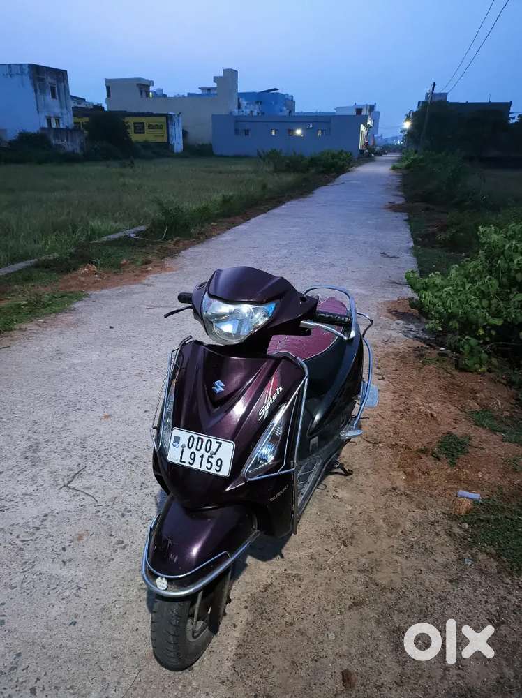 Buy & Sell Second Hand Suzuki Scooty in Meenakshi Nagar, Used