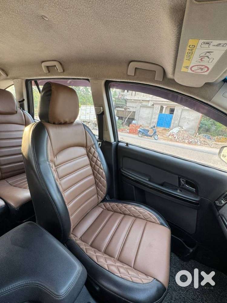 Tata Hexa Xe, 2018, Diesel