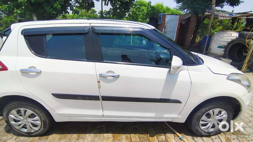 Maruti Suzuki Swift Vxi 2017