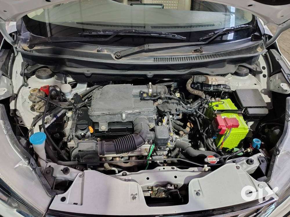 Maruti Suzuki Ertiga 2022-2023 Vxi Cng, 2022, Cng & Hybrids
