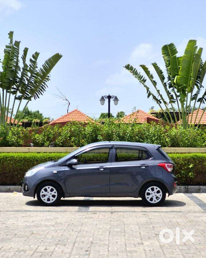 Hyundai Grand I10 2016-2017 Magna Cng, 2016, Cng & Hybrids