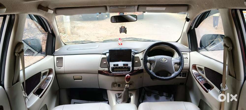 Toyota Innova 2.5 V 7 Str, 2014, Diesel