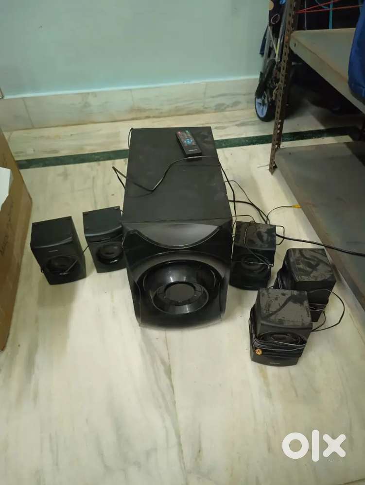 Philips SPA8000B/94 channel 120 w Multimedia Speaker System