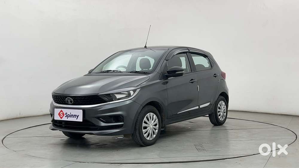 Tata Tiago 1.2 Revotron Xt Option, 2024, Petrol