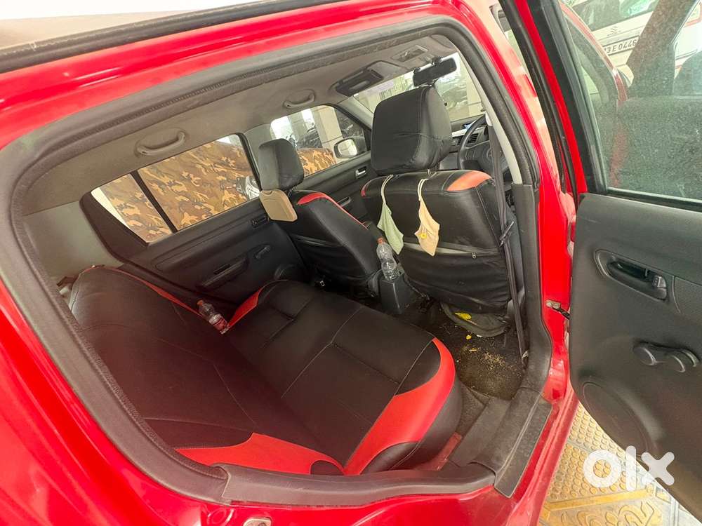 Maruti Suzuki Swift Petrol 2005