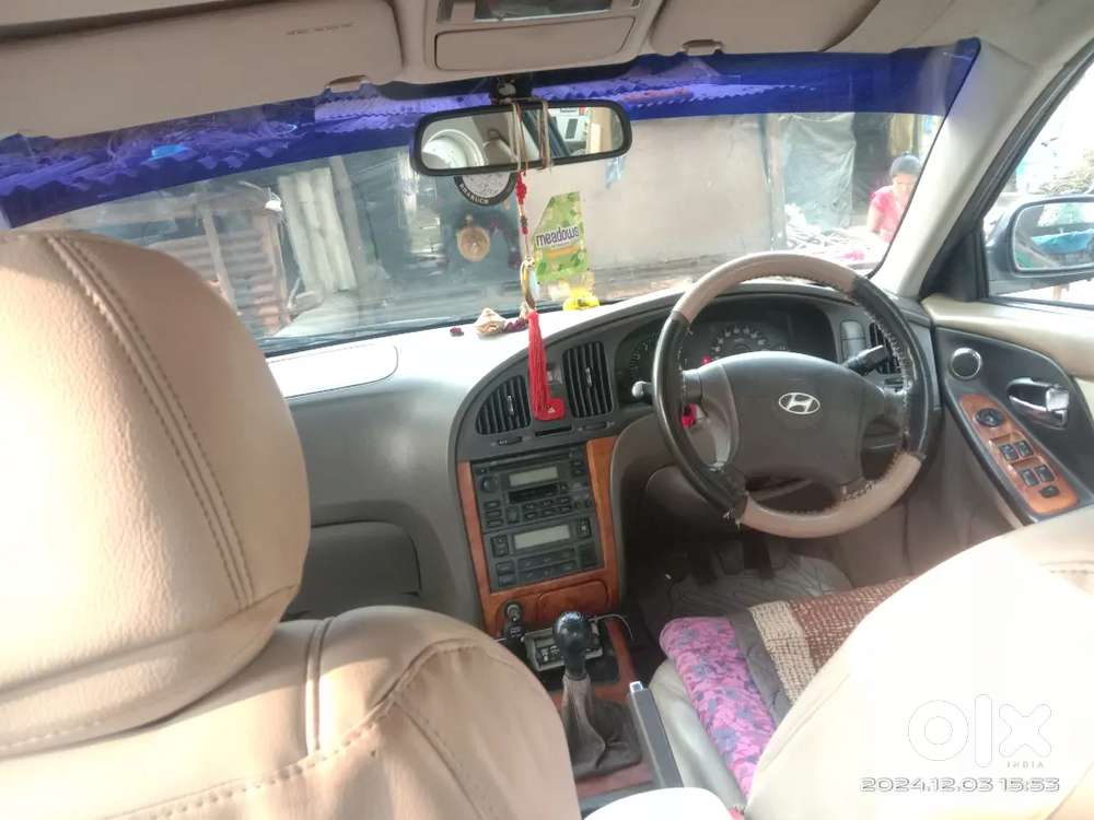 Hyundai Elantra 2004 Cng & Hybrids 195000 Km Driven