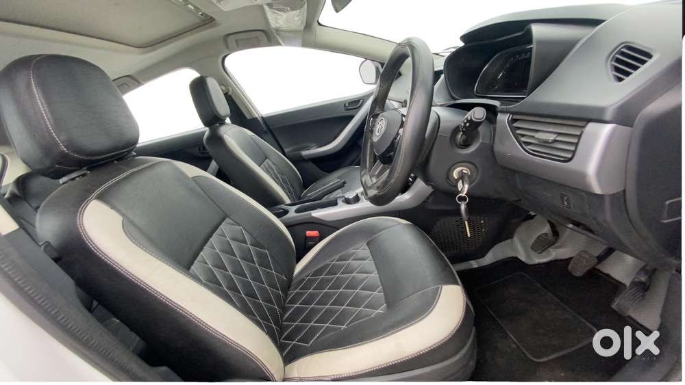 Tata Nexon 1.2 Revotron Xm (s), 2020, Petrol