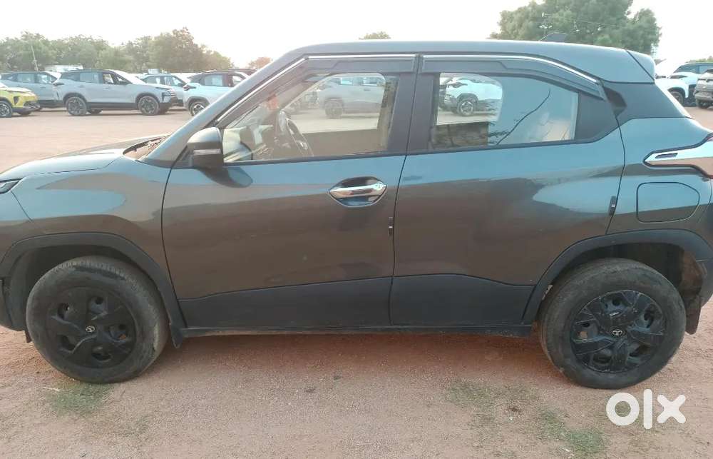 Tata Punch 1.2 Revotron 2025 Petrol Manual