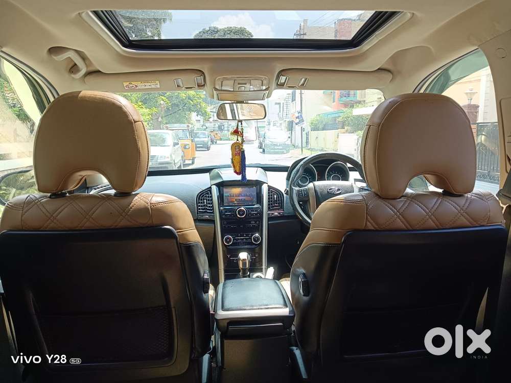 Mahindra Xuv500 W9, 2019