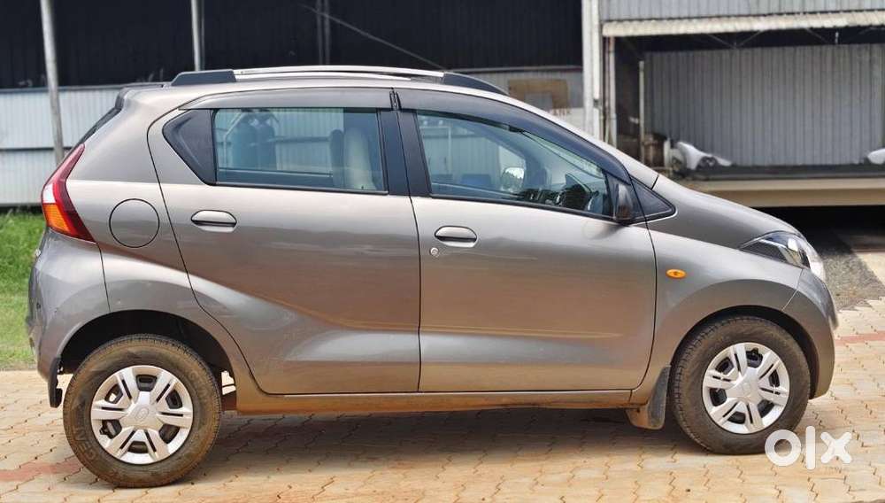 Datsun Redigo T Option, 2017, Petrol