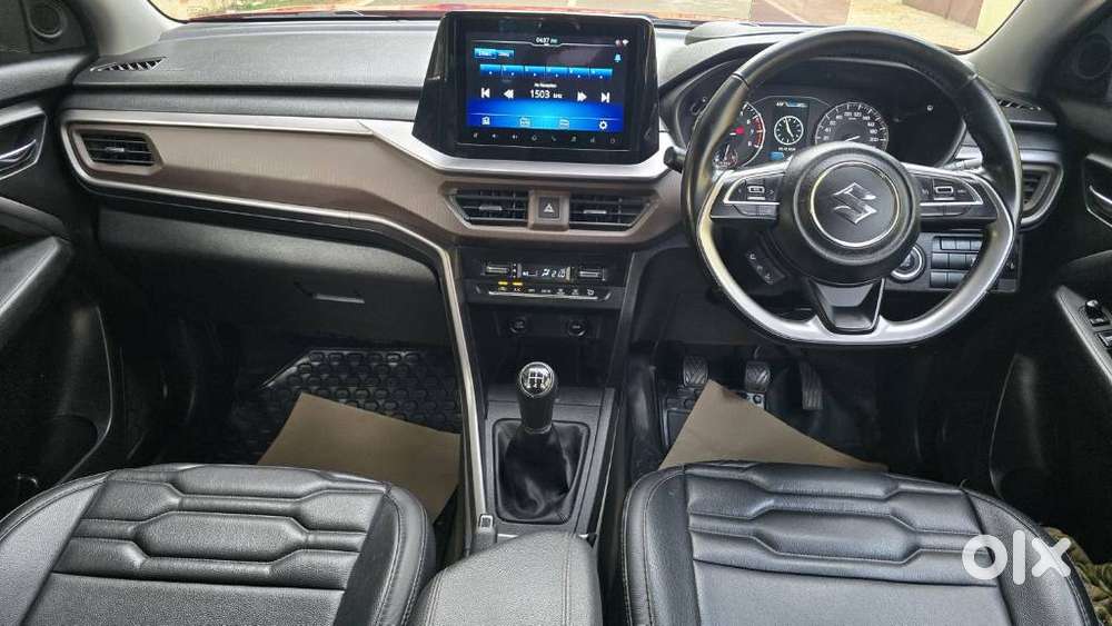 Maruti Suzuki Brezza 1.5 Zxi Plus Smart Hybrid Dual Tone, 2023, Petr..