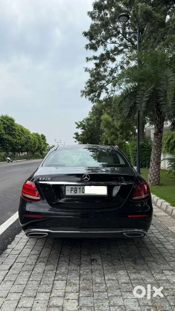 Mercedes Benz E Class E220d 2017 Pb10