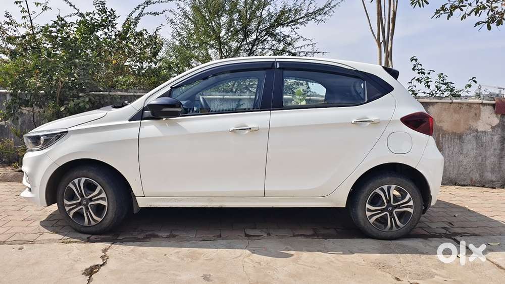 Tata Tiago 2024 Cng & Hybrids 36500 Km Driven