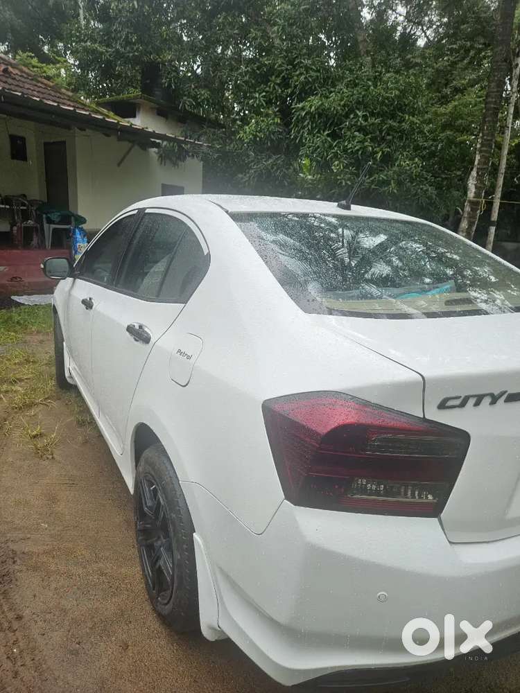 Honda City 2012
Neat And Clear
Good Condition Engine
All Showroom Serv