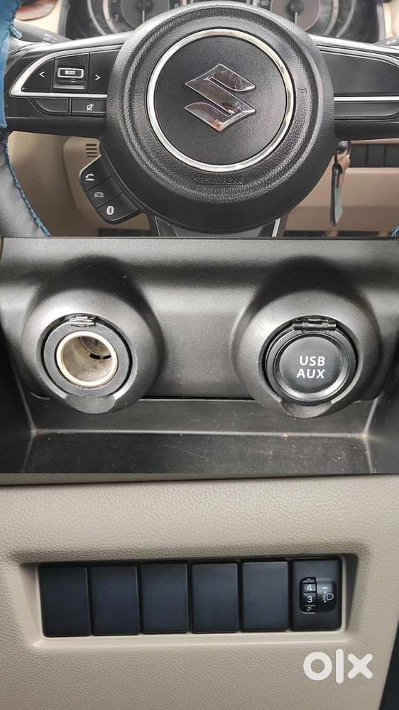 Maruti Suzuki Swift Dzire Vxi(o) At, 2017, Petrol