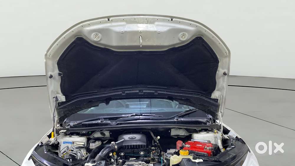 Tata Nexon Creative Plus S 1.2 Revotron Petrol 6 Mt, 2023, Petrol