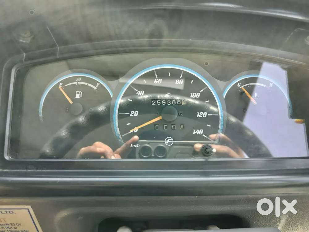 Force Motors 
/trax Toofan