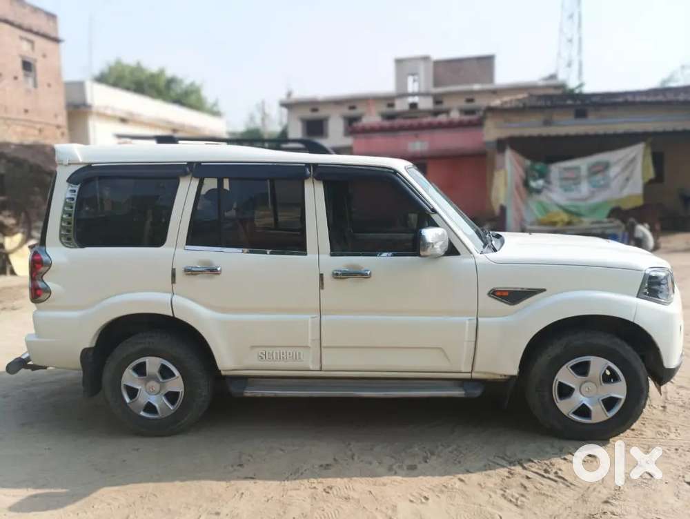 Mahindra Scorpio 2017 Diesel 82000 Km Driven