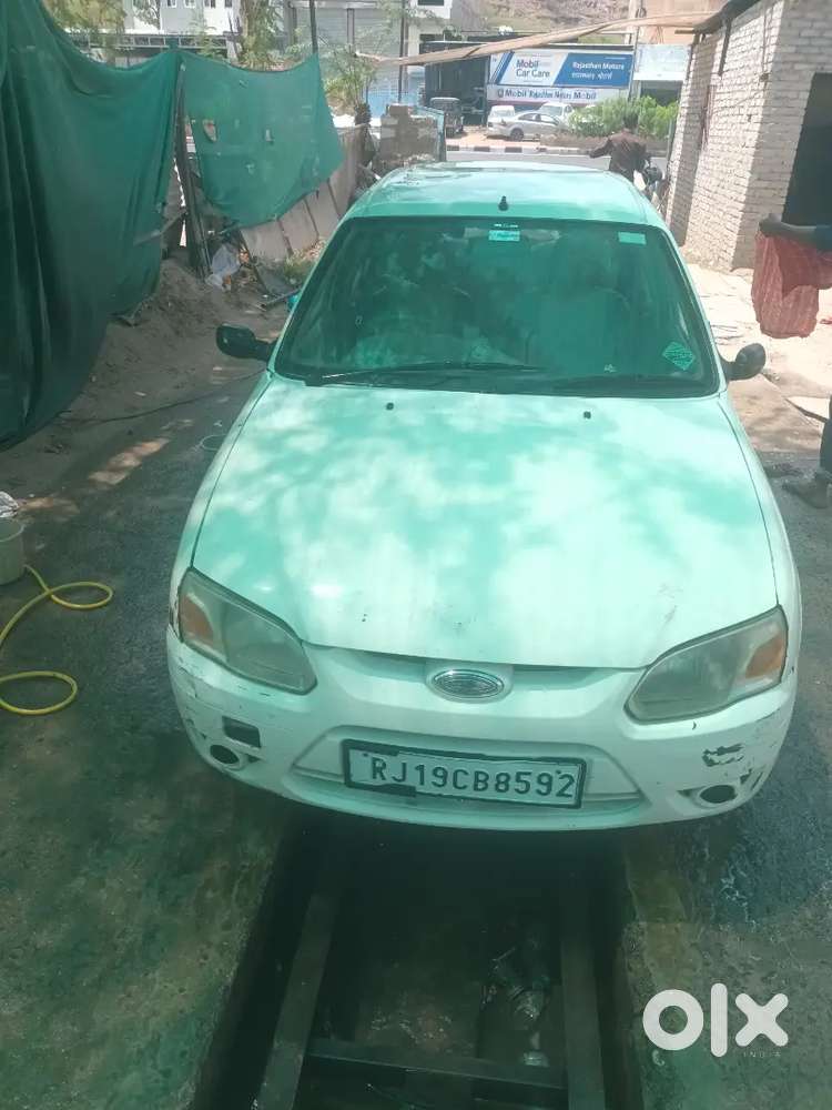 Ford Ikon 2009